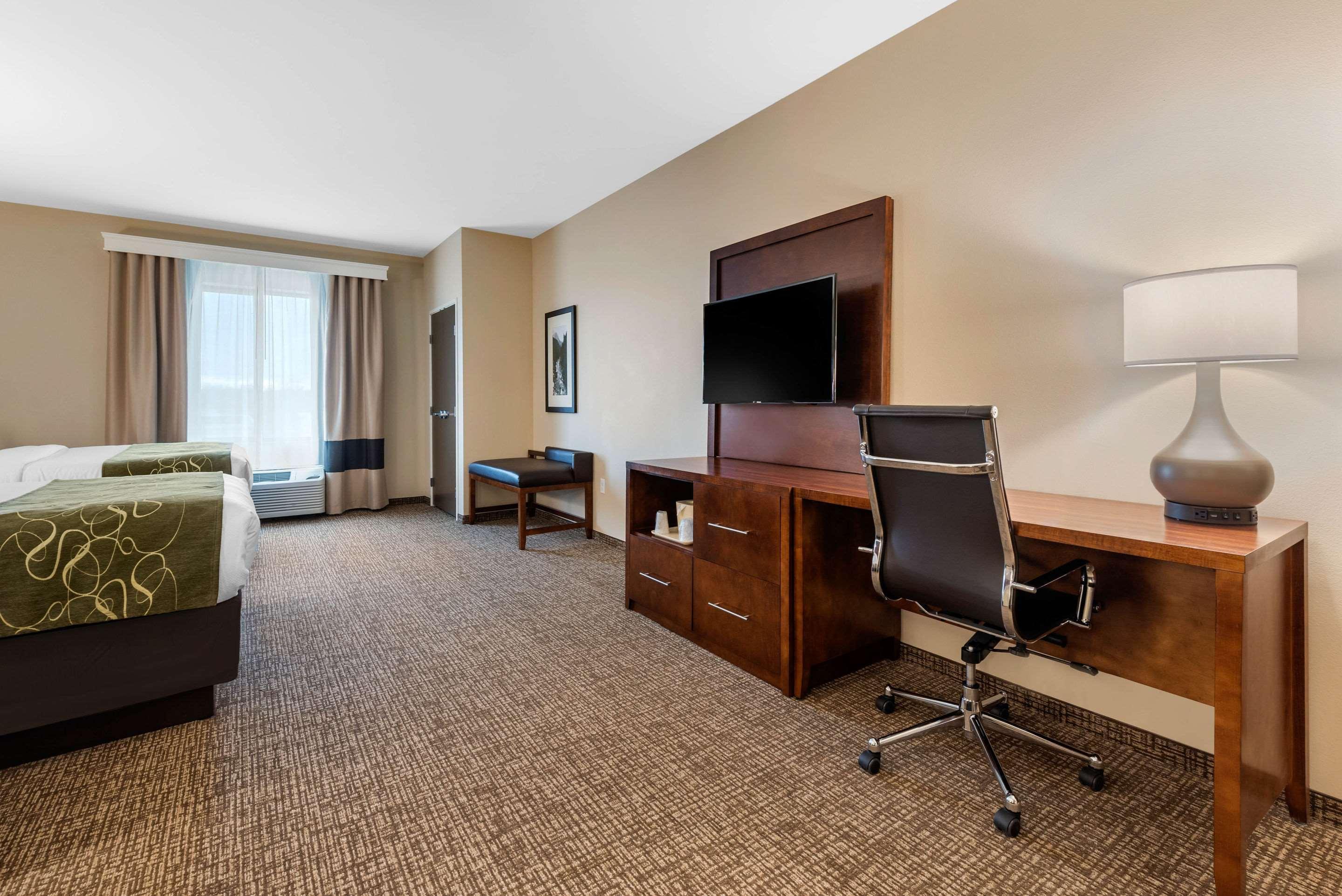 Comfort Suites Denver Near Anschutz Medical Campus Орора Екстер'єр фото