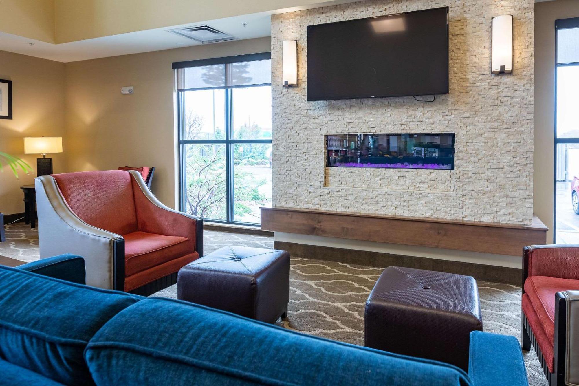Comfort Suites Denver Near Anschutz Medical Campus Орора Екстер'єр фото