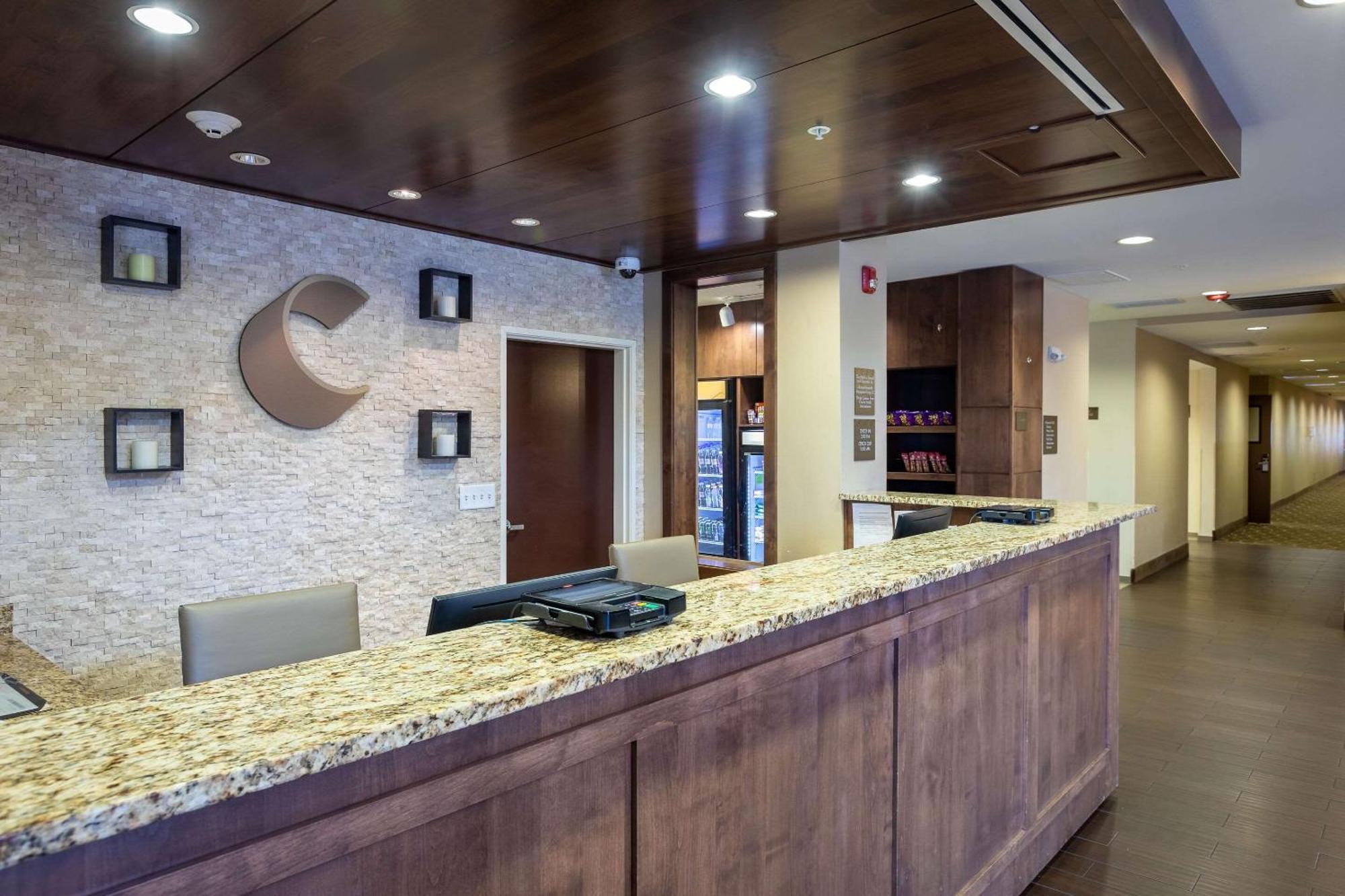 Comfort Suites Denver Near Anschutz Medical Campus Орора Екстер'єр фото