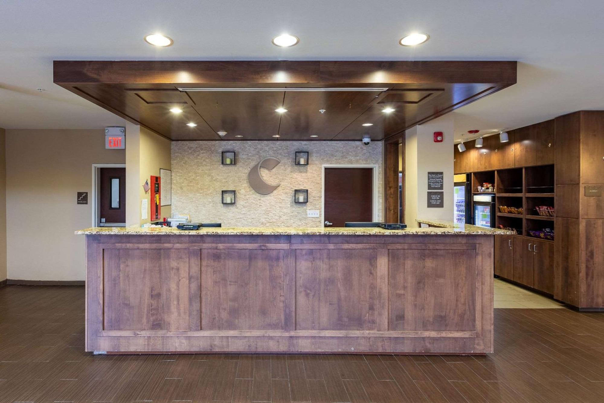 Comfort Suites Denver Near Anschutz Medical Campus Орора Екстер'єр фото