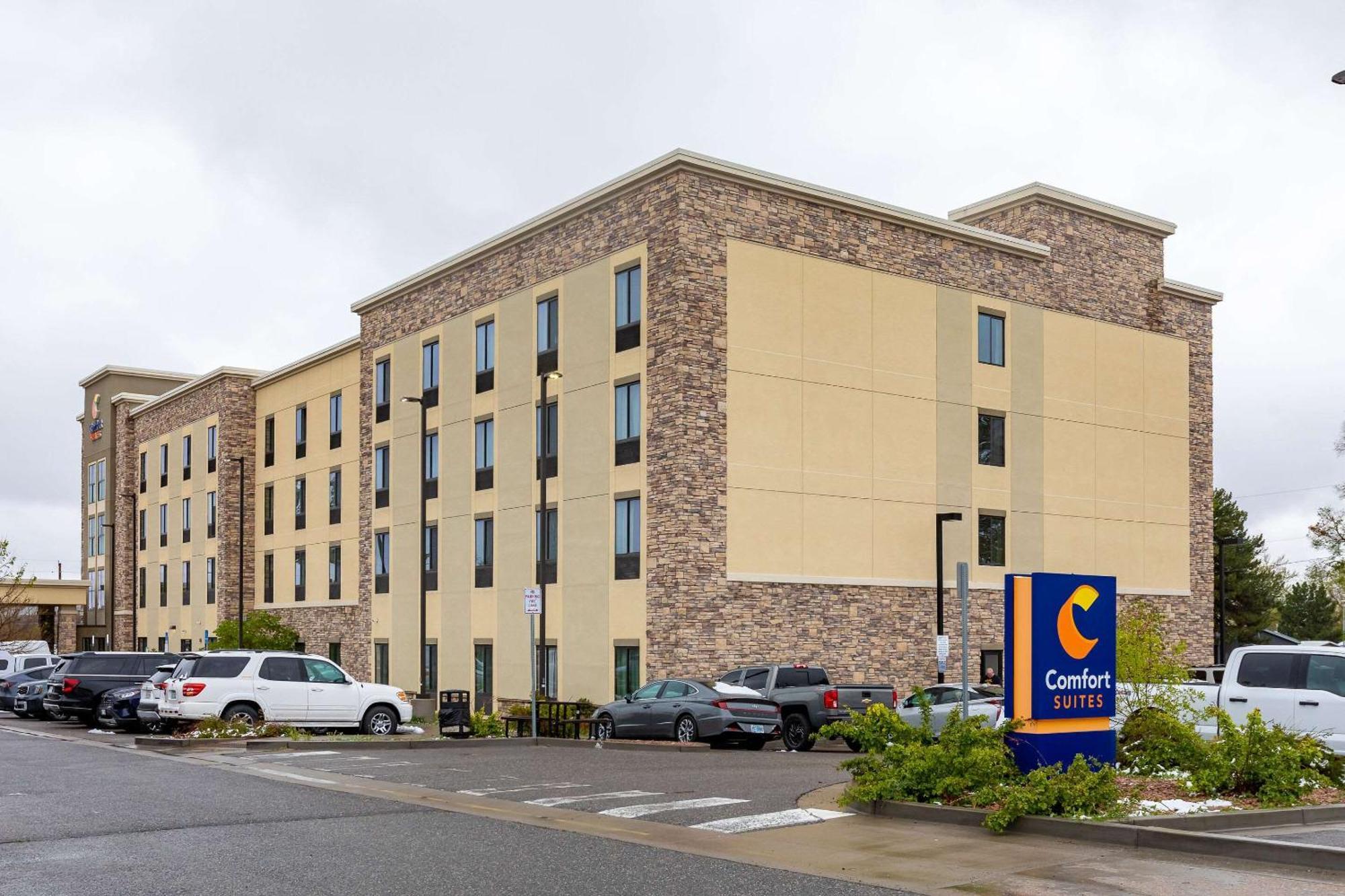 Comfort Suites Denver Near Anschutz Medical Campus Орора Екстер'єр фото